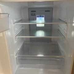 シャープ冷蔵庫　137L　どっちもドア、プラズマクラスターの画像
