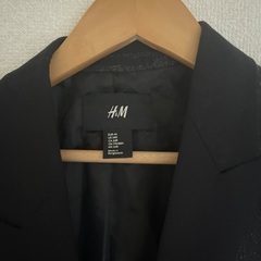 H&M スマートフィットコート 状態良好 ブラック サイズMの画像