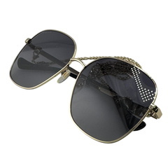 グッチ GUCCI サングラス インターロッキングG GG1089SA ゴールドの画像