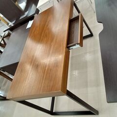 リユースのサカイ栃木店★ジモティ割あり★  デスク シナモン W120×D60×H73 クリーニング済み TC11440の画像