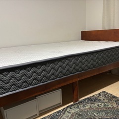 【シングルべベッド】ベッドフレーム ＋マットレスセット  の画像