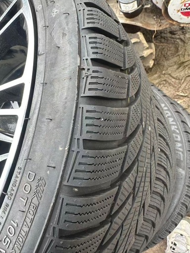 タイヤ