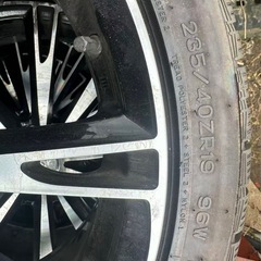 タイヤの画像