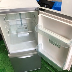 Panasonic  ノンフロン冷凍冷蔵庫　138L  NR-B145W-S  RZの画像