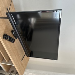 32型テレビの画像