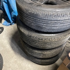 60ハリヤー　純正ホイール　タイヤの画像