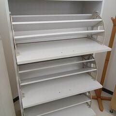 ★リユースのサカイ日立店★HJ8211  下駄箱 ホワイト H133.5×D30×W75 クリーニング済み の画像