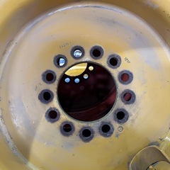 ショベル★新品★スパイクタイヤ★ホイール組込済★17.5-25★2本セット
の画像