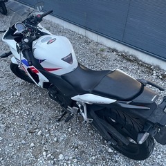 ホンダ　CBR250R 実働車　現状渡しになります。の画像