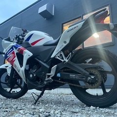 ホンダ　CBR250R 実働車　現状渡しになります。の画像