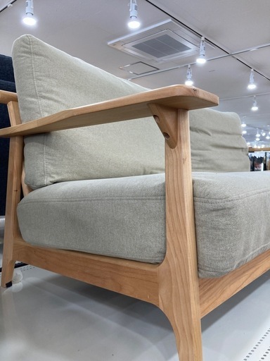 【トレファク高槻店】取りに来られる方限定！一生紀の3人掛けソファーご紹介です！