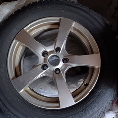 スタッドレスタイヤ　アルミホイール付　「タイヤ=ヨコハマ　ice  GUARD  iG52c, 215 60R 16   の画像