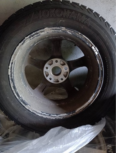 《決まりました》スタッドレスタイヤ　アルミホイール付　「タイヤ=ヨコハマ　ice  GUARD  iG52c, 215 60R 16