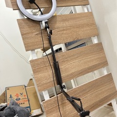 スマホ用アームライトの画像