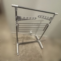 コンパクト　I型物干しの画像