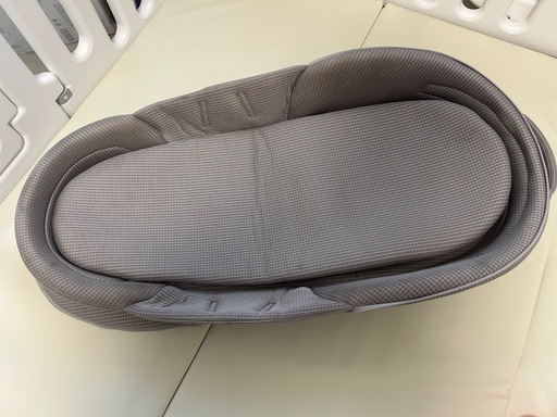 【ネオママイズム】折りたたみ式ベビーベッド