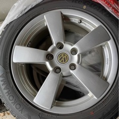 205 55R 16  スタッドレスタイヤの画像