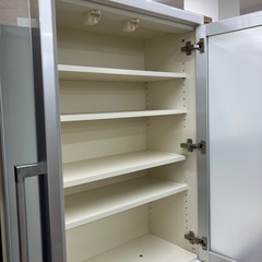 Pamouna食器棚2枚扉ホワイト【取りに来れる方限定】の画像