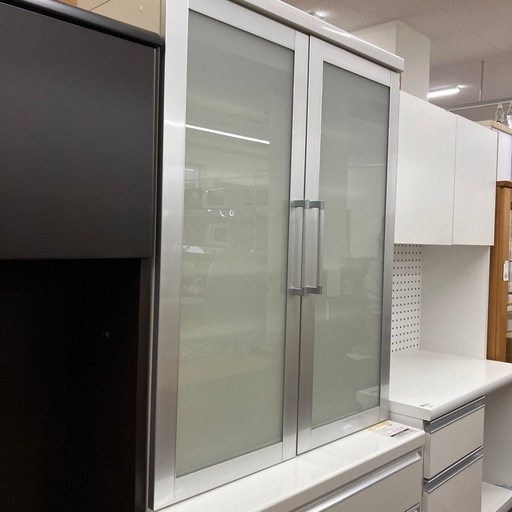 Pamouna食器棚2枚扉ホワイト【取りに来れる方限定】