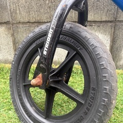ストライダー青の画像