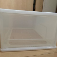 衣装ケースの画像