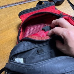 バックとウエストポーチ2点の画像