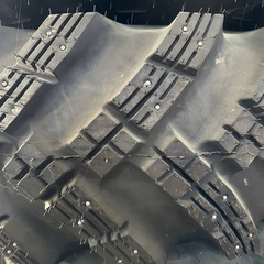 ショベル★新品★スパイクタイヤ★ホイール組込済★16.9-24★2本セット
 の画像