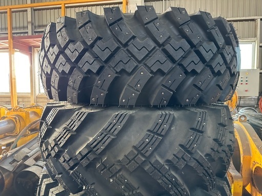 ショベル★新品★スパイクタイヤ★ホイール組込済★16.9-24★2本セット