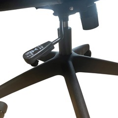 パソコンチェア　デスクチェアの画像