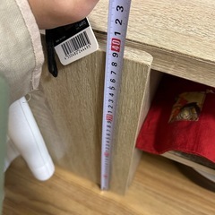 伸縮・変形タイプのテレビ台の画像