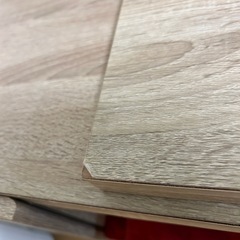 伸縮・変形タイプのテレビ台の画像