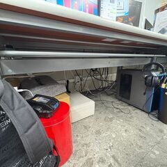 オフィス机無料ですの画像