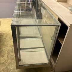 大型ショウケイスの画像