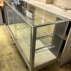大型ショウケイスの画像