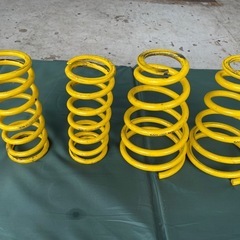 ミニ　R57 KW車高調の画像