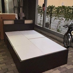 (決まりました)
セミダブル ベッドの画像