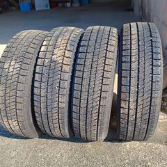 155/65R14　スタッドレスタイヤ　ブリヂストン VRX2の画像