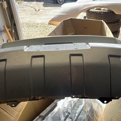 デリカd5  純正オプショングリルガード　おまけでバンパー付きの画像