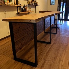 ヒノキ1枚板　カウンターテーブルの画像