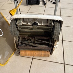 リョービ電子芝刈り機
の画像