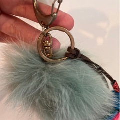ファーチャーム　ブルー　チャーム　キーホルダー　ファー　飾り　キーリングの画像
