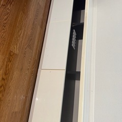 本日、取りに来てくれる方はいませんか？ テレビ台の画像