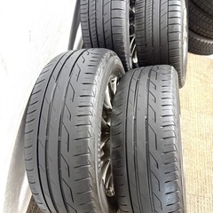 純正　トヨタ　ヴォクシ－、ノア16インチタイヤホイールセット　4本セットの画像