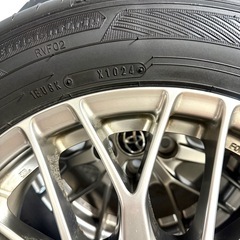 純正　トヨタ　ヴォクシ－、ノア16インチタイヤホイールセット　4本セットの画像