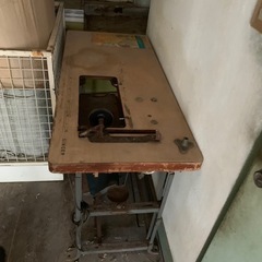 ミシン台 の画像