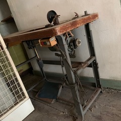 ミシン台 の画像