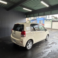 トヨタ ポルテ4WDの画像