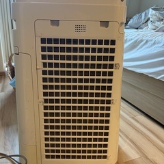 シャープ　空気清浄機
の画像