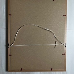 白い枠の絵の画像