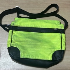 【EMPORIO ARMANI】ショルダーバッグ イエロー×ブラック イタリア製の画像